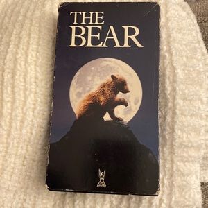 1989 VHS tape original release of The Bear